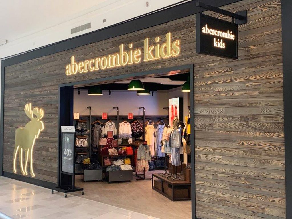 abercrombie and fitch kids store